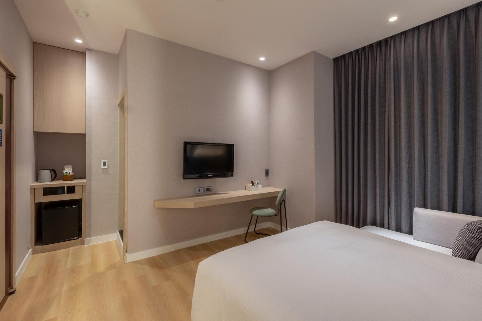 Fu Hsiang Hotel Yilan Zimmer foto