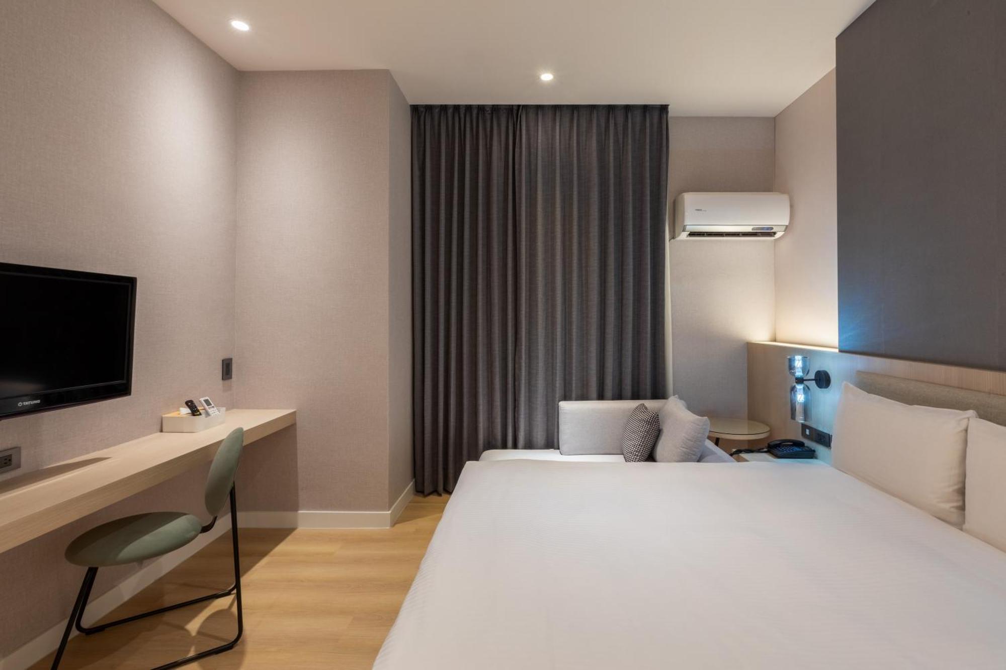 Fu Hsiang Hotel Yilan Zimmer foto